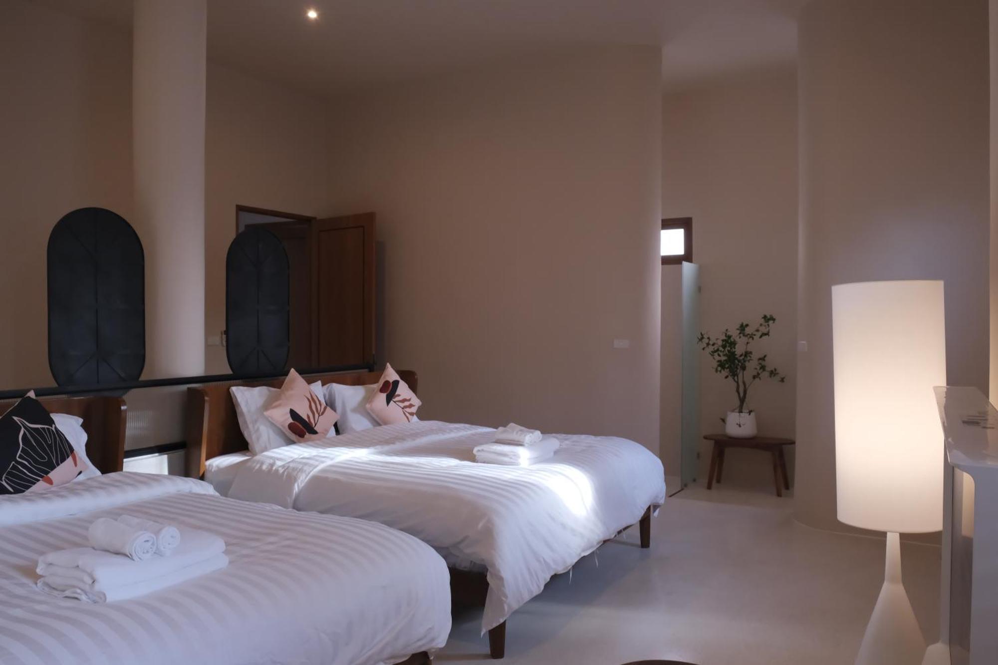 5 Bedrooms Luxury Pool Villa Jomtien Экстерьер фото